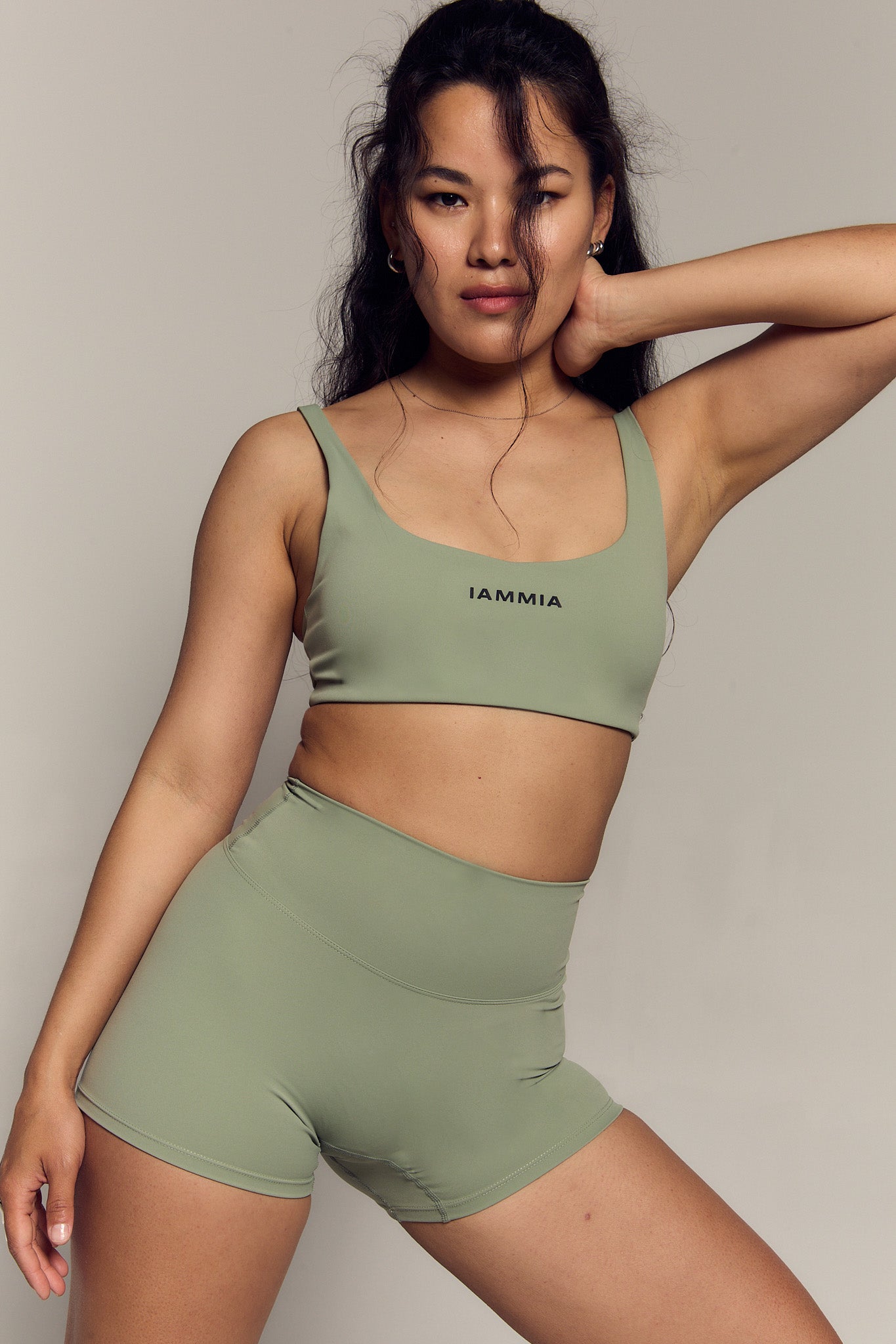 (set) SERENITY Short